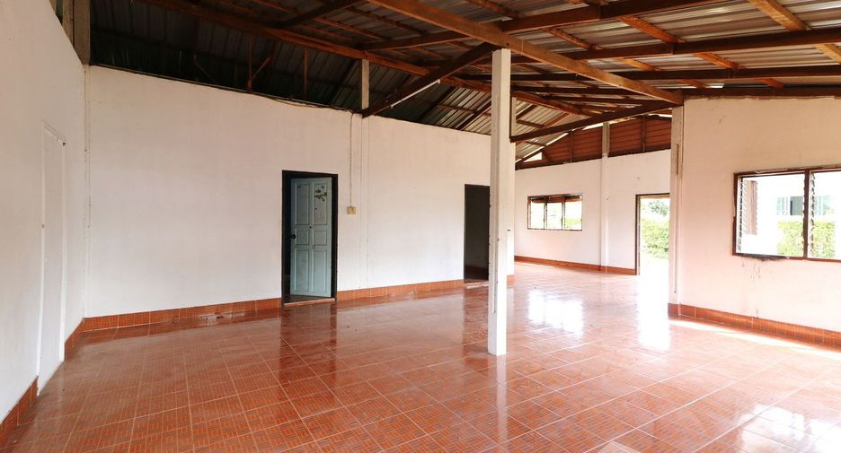 出售 2 卧室 独立屋 在 Kut Chap, Udon Thani