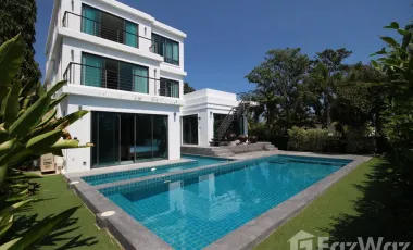 For rent 4 bedrooms villa in Hua Hin, Prachuap Khiri Khan