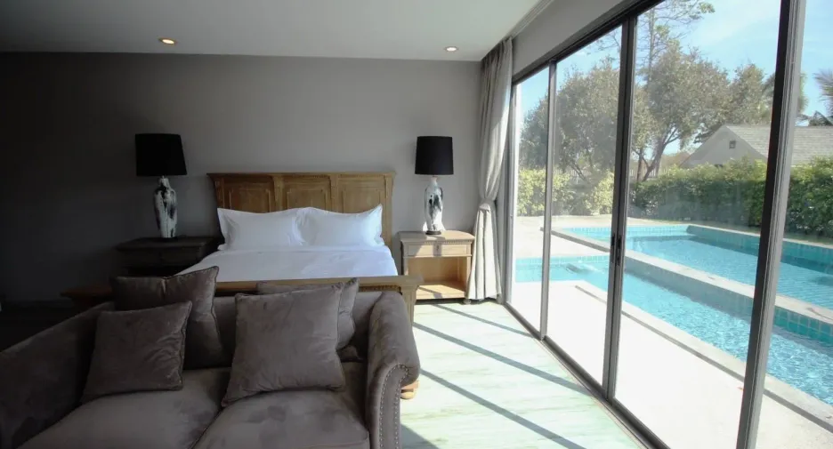 For rent 4 bedrooms villa in Hua Hin, Prachuap Khiri Khan