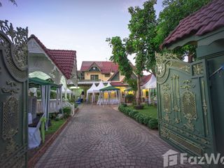 For sale 6 bedrooms house in Taling Chan, Bangkok