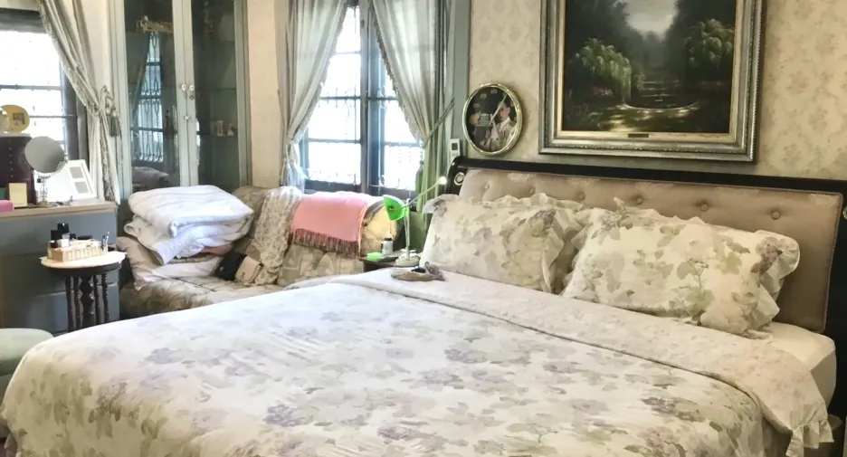 For sale 6 bedrooms house in Taling Chan, Bangkok