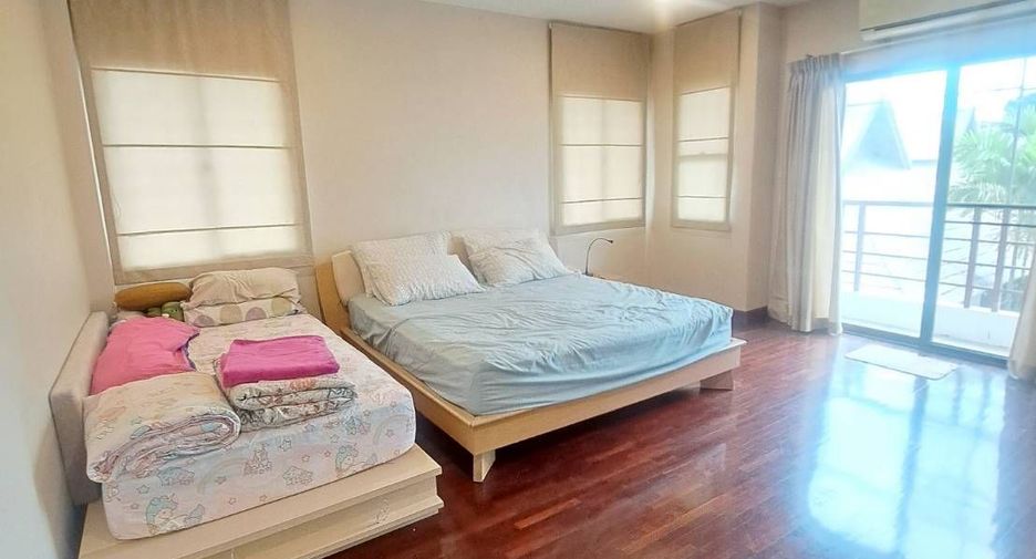 For sale 3 bedrooms house in Hua Hin, Prachuap Khiri Khan