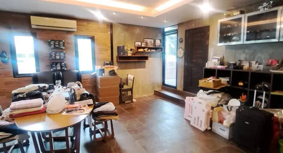 For sale 3 bedrooms house in Hua Hin, Prachuap Khiri Khan
