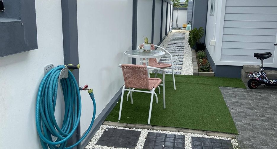 Casa en venta y en alquiler de 3 habitaciones en Sattahip, Chonburi