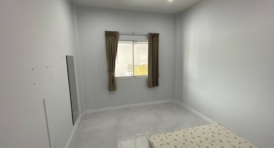 Casa en venta y en alquiler de 3 habitaciones en Sattahip, Chonburi