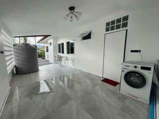 Casa en alquiler de 2 habitaciones en Mueang Phuket, Phuket