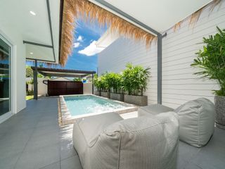 出售 2 卧室 别墅 在 Phuket Town, 普吉