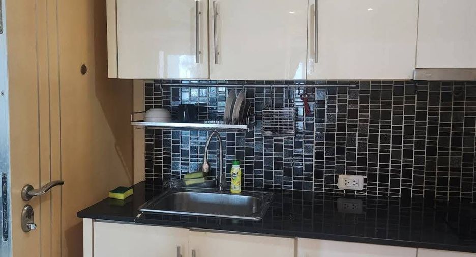 For sale そして for rent 1 Beds condo in Bang Lamung, Chonburi