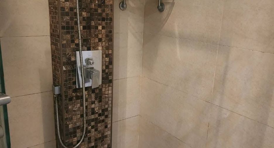 For sale そして for rent 1 Beds condo in Bang Lamung, Chonburi