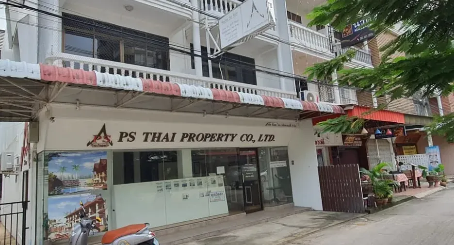 For sale 2 bedrooms townhouse in Cha Am, Phetchaburi