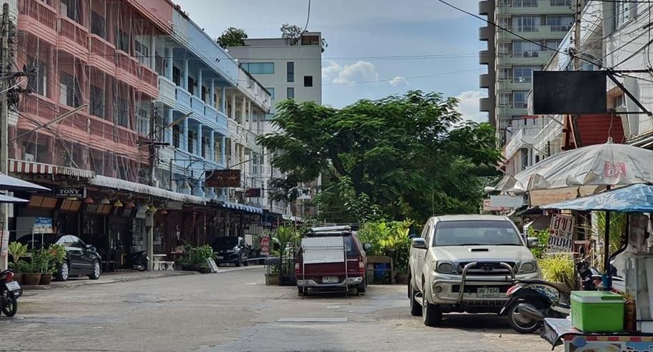 For sale 2 bedrooms townhouse in Cha Am, Phetchaburi