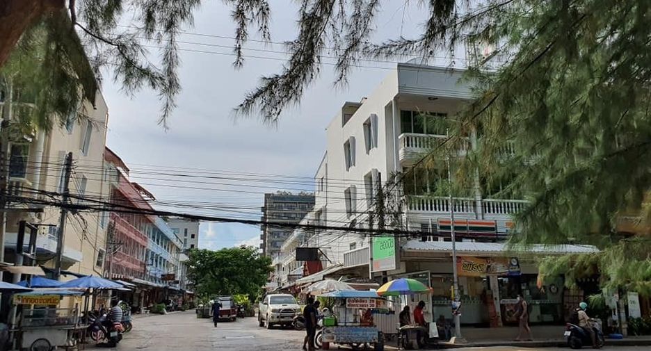 For sale 2 bedrooms townhouse in Cha Am, Phetchaburi