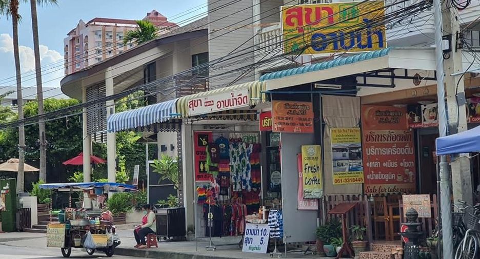 For sale 2 bedrooms townhouse in Cha Am, Phetchaburi