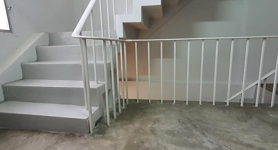 For sale 2 bedrooms townhouse in Cha Am, Phetchaburi