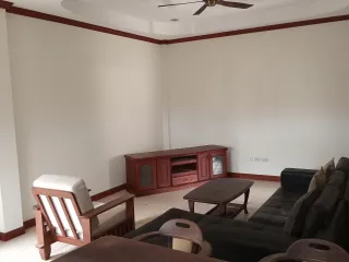 Apartamento en alquiler de 2 habitaciones en Kathu, Phuket