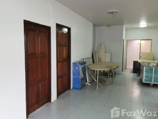 À vendre 2 chambres maison à Sam Phran, Nakhon Pathom