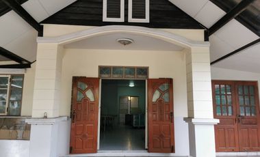 出售 2 卧室 独立屋 在 Sam Phran, Nakhon Pathom