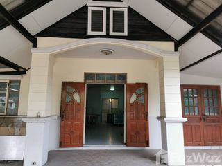 À vendre 2 chambres maison à Sam Phran, Nakhon Pathom