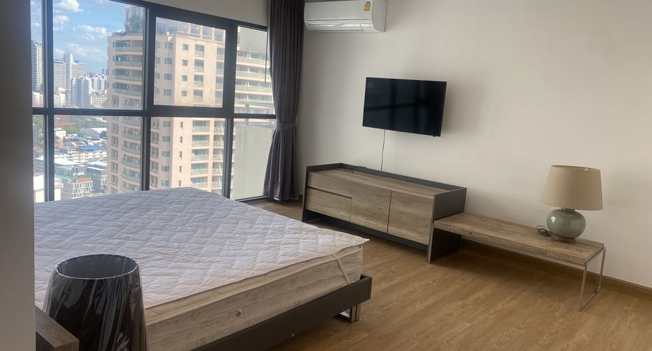For sale and for rent 3 bedrooms condo in Sathon, Bangkok