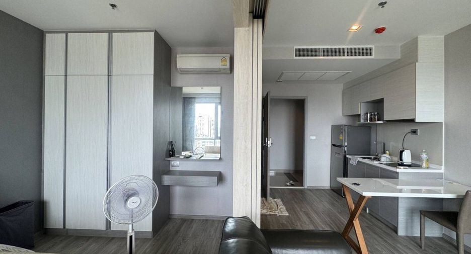 For rent 1 bed condo in Bang Lamung, Chonburi