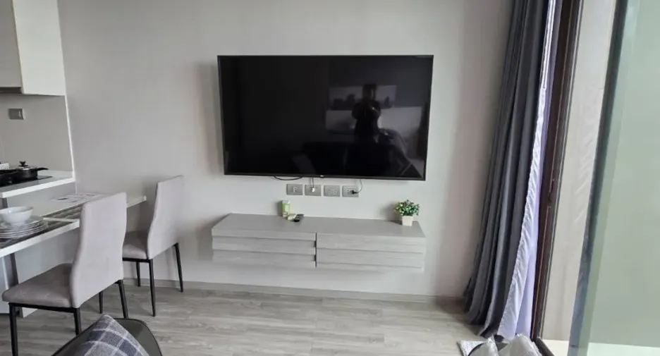 For rent 1 bed condo in Bang Lamung, Chonburi