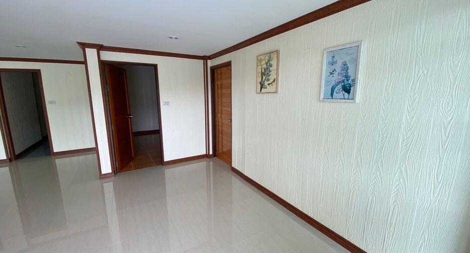 À vendre 3 chambres maison à Klaeng, Rayong