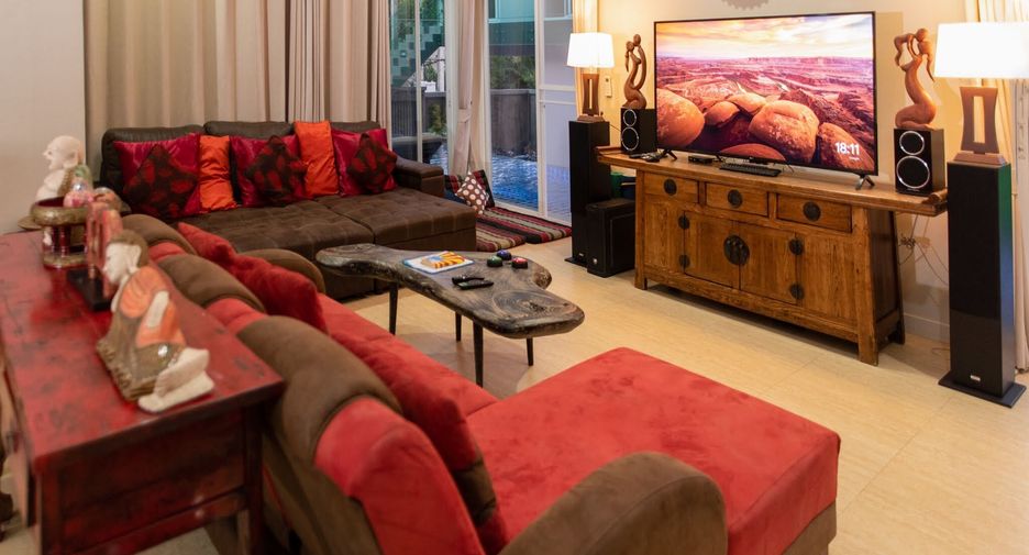 Villa en venta y en alquiler de 10 habitaciones en Mueang Phuket, Phuket