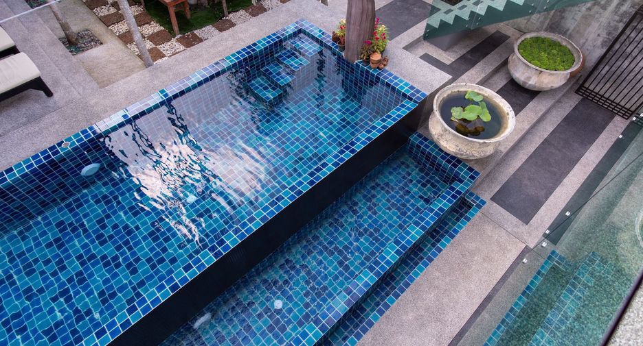 Villa en venta y en alquiler de 10 habitaciones en Mueang Phuket, Phuket