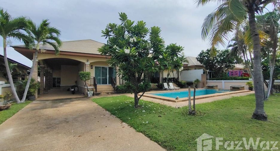 For sale 3 bedrooms villa in Cha Am, Phetchaburi
