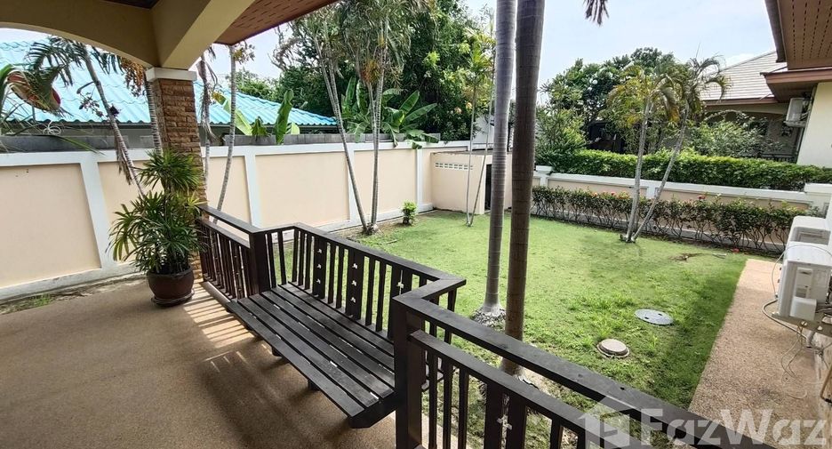 For sale 3 bedrooms villa in Cha Am, Phetchaburi