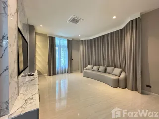 出售 和 出租 4 卧室 独立屋 在 Lat Krabang, 曼谷