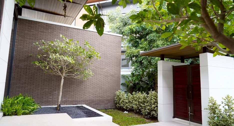 For sale and for rent 4 bedrooms villa in Thalang, Phuket