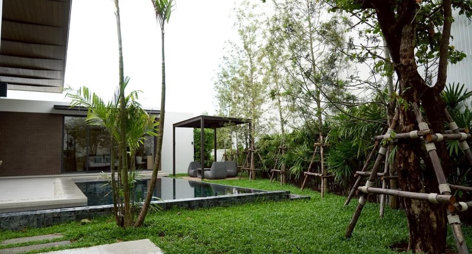 For sale and for rent 4 bedrooms villa in Thalang, Phuket