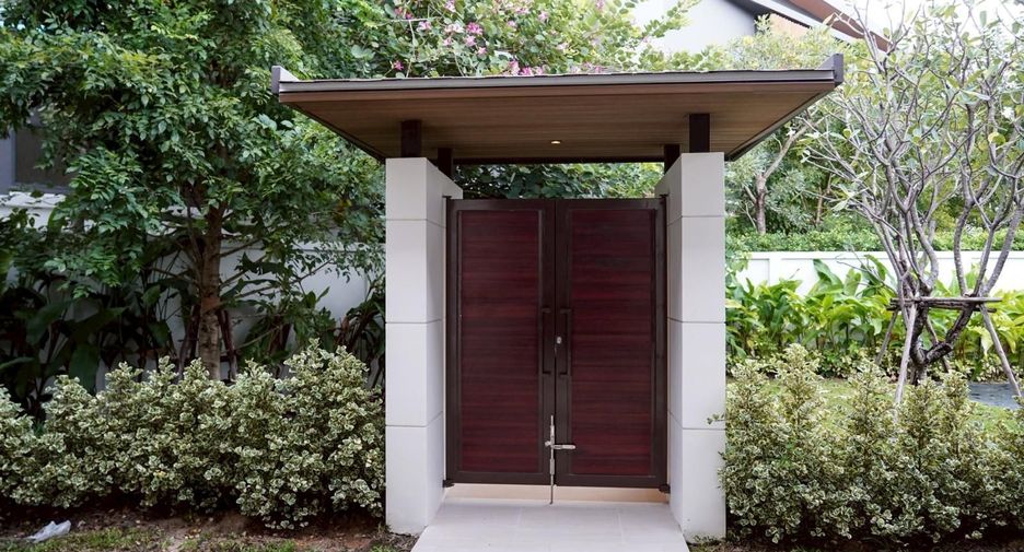 For sale and for rent 4 bedrooms villa in Thalang, Phuket