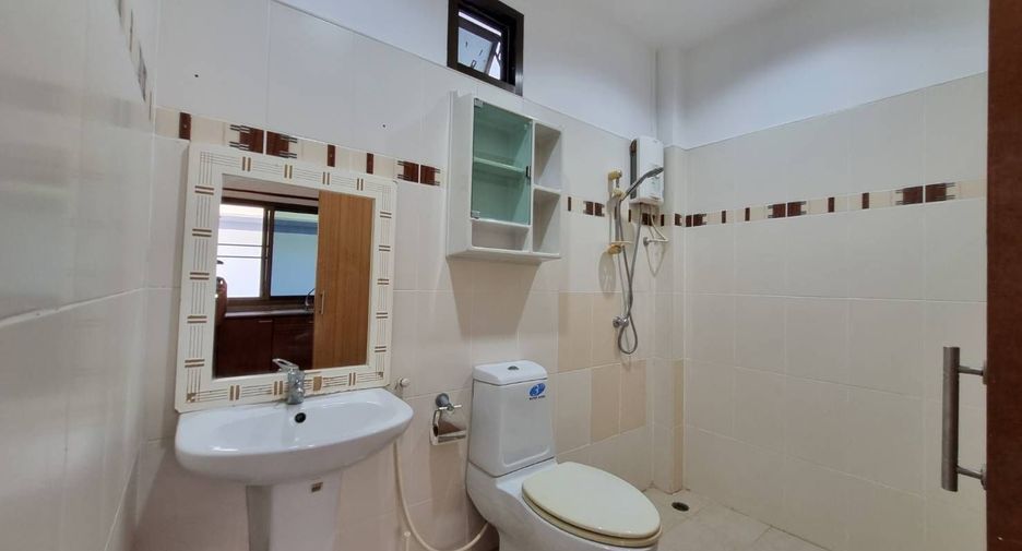 Villa en alquiler de 4 habitaciones en Thalang, Phuket