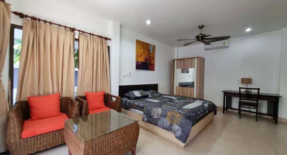Villa en alquiler de 4 habitaciones en Thalang, Phuket
