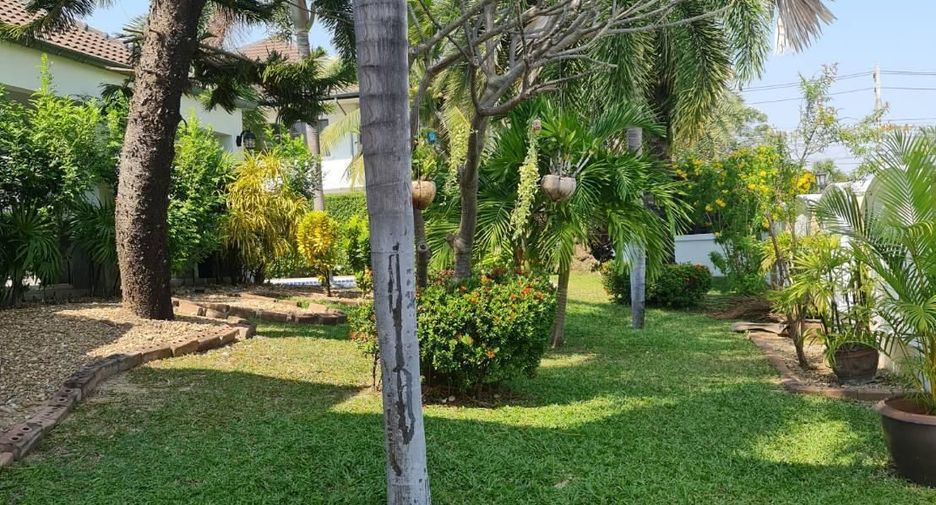 For rent 5 bedrooms house in Hua Hin, Prachuap Khiri Khan