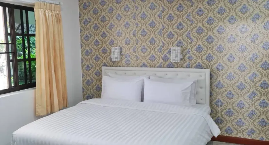 For rent 5 bedrooms house in Hua Hin, Prachuap Khiri Khan