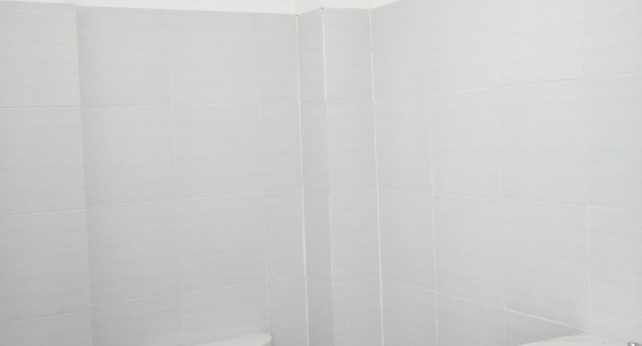 For sale 2 bedrooms townhouse in Phasi Charoen, Bangkok