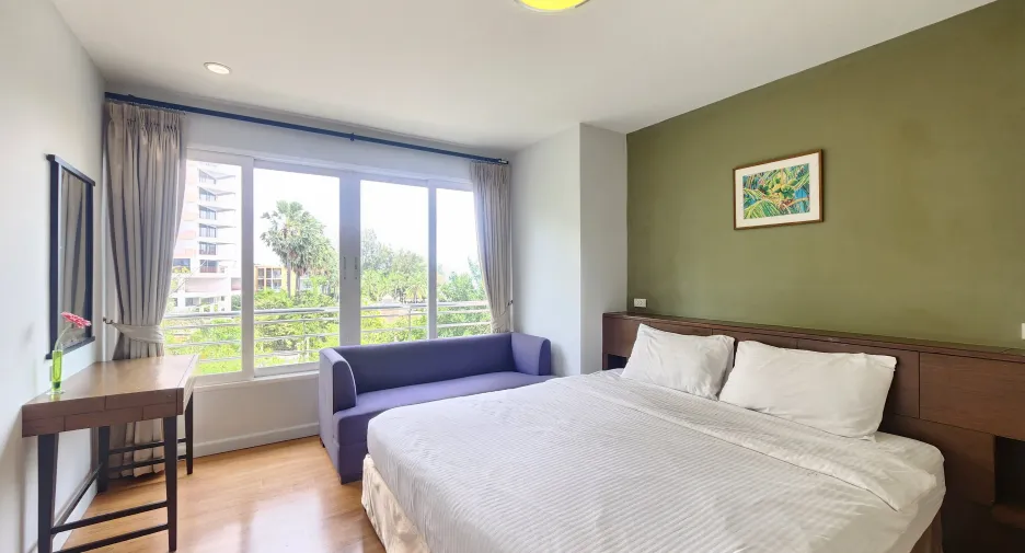 For sale and for rent 4 bedrooms condo in Cha Am, Phetchaburi