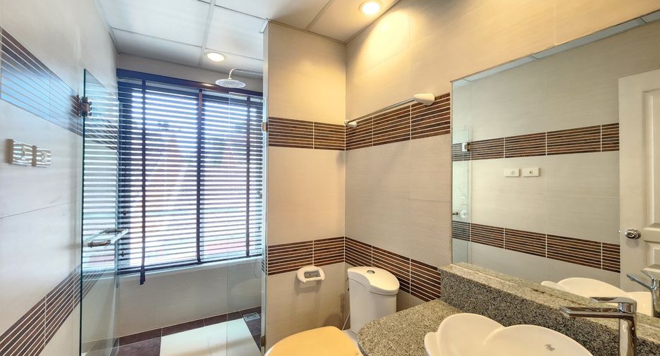 For sale and for rent 4 bedrooms condo in Cha Am, Phetchaburi