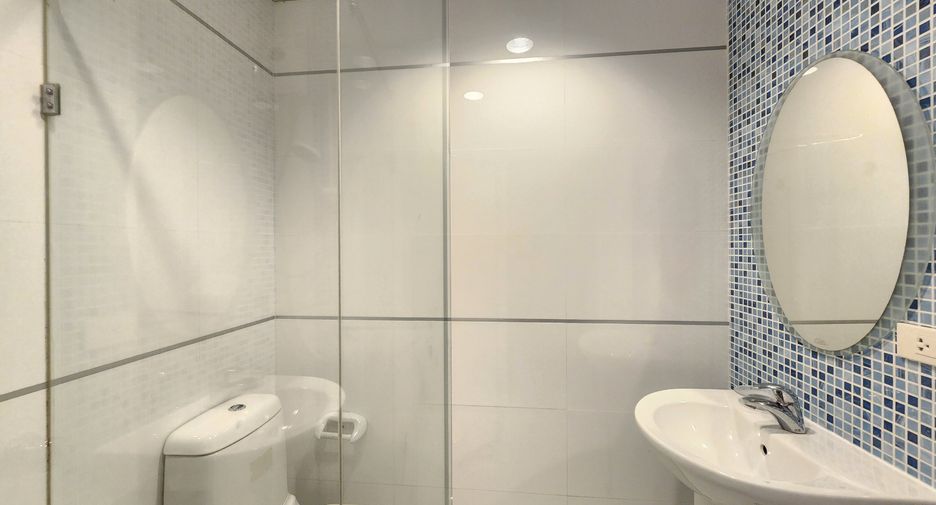 For sale and for rent 4 bedrooms condo in Cha Am, Phetchaburi