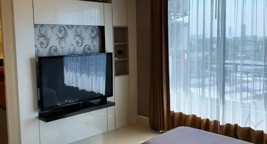 For rent 1 bed condo in Bang Lamung, Chonburi