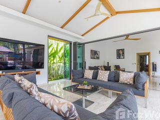 For sale 4 bedrooms villa in Mueang Phuket, Phuket