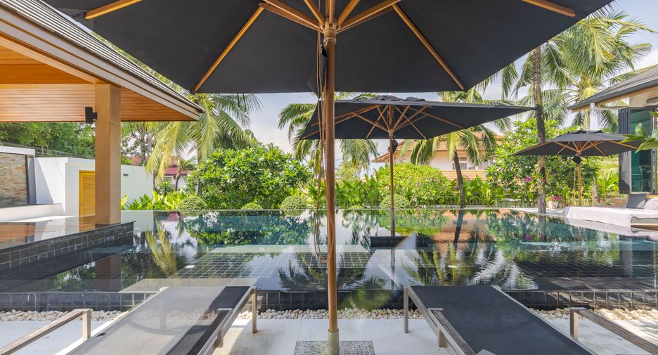 For sale 4 bedrooms villa in Mueang Phuket, Phuket