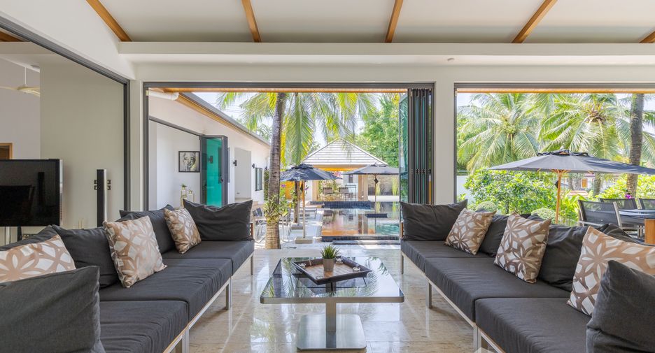 For sale 4 bedrooms villa in Mueang Phuket, Phuket