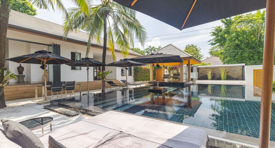 For sale 4 bedrooms villa in Mueang Phuket, Phuket