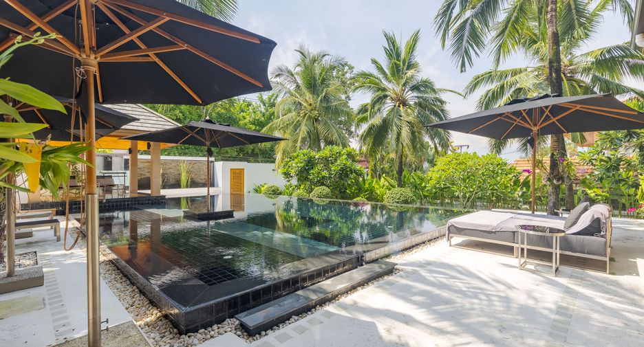For sale 4 bedrooms villa in Mueang Phuket, Phuket