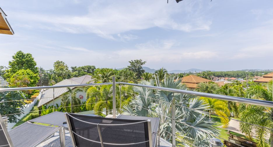 For sale 4 bedrooms villa in Mueang Phuket, Phuket