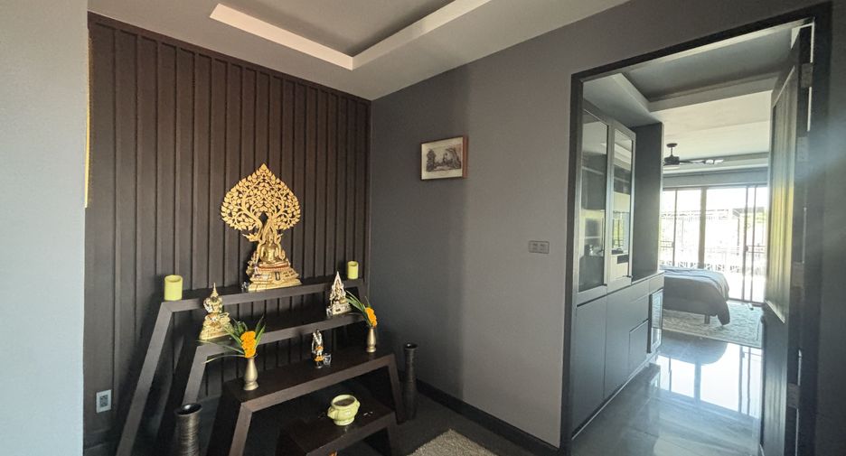 For rent 5 bedrooms villa in Hua Hin, Prachuap Khiri Khan